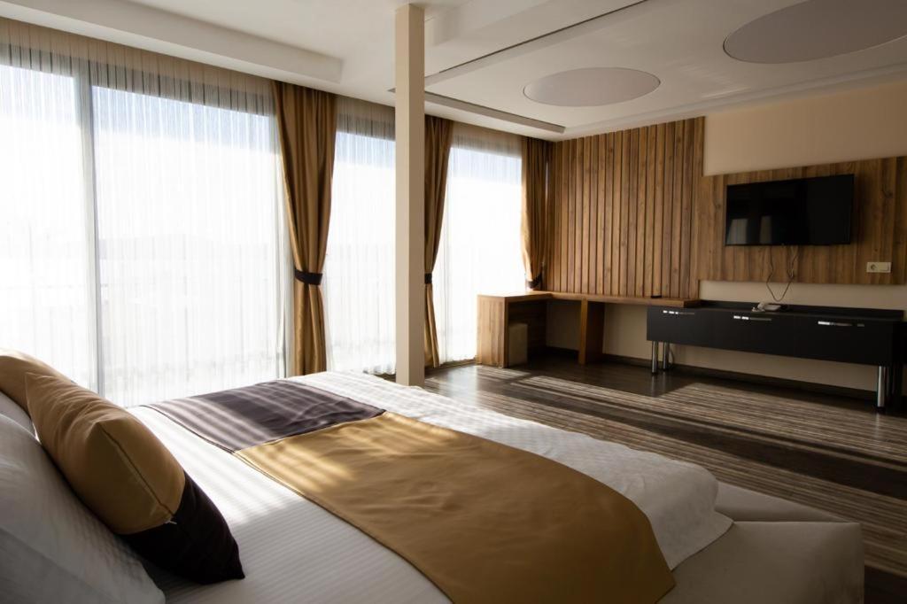 Carpe Diem Hotel Ayvalı エクステリア 写真